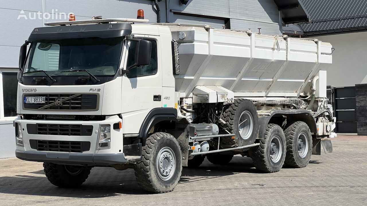Volvo FM 420 6x6 FMX cement tank truck for sale Poland Kamienica, YB32198
